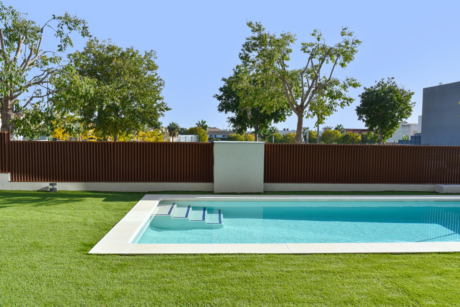 Rehabilitación de la casa y jardines de Casa de Santa Teresa.